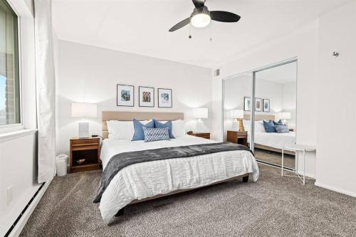 1BR Pet Friendly Apartment with King Bed — 4-Star Luxury Hotel in Royal Oak, United States