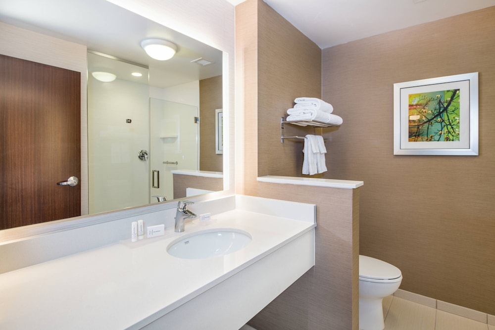 Fairfield by Marriott Inn & Suites Dayton Downtown - photo 17
