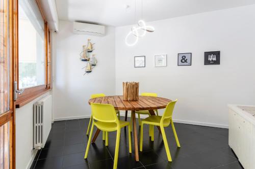 GuestHost Livorno Sea View Flat With Balconies near the Beach — 4-Star Luxury Hotel in Livorno, Italy
