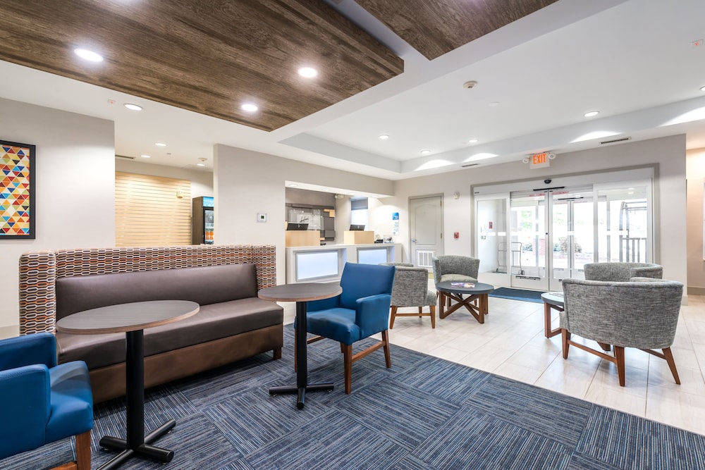 Holiday Inn Express & Suites Lagrange I 85 by IHG - photo 15