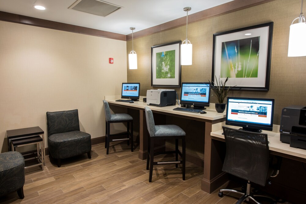Staybridge Suites Albany Wolf Rd Colonie Center by IHG - photo 38