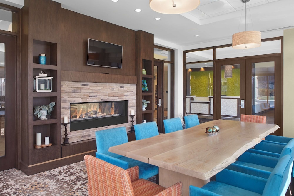 Hilton Garden Inn Akron - photo 3