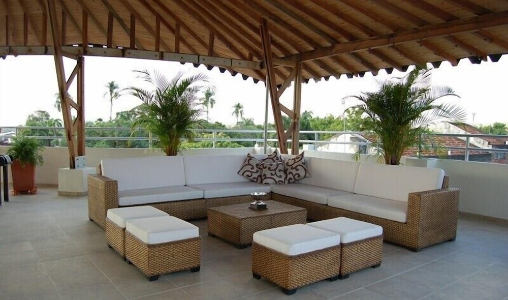 Hotel Cafe Plaza in Tulua, Colombia