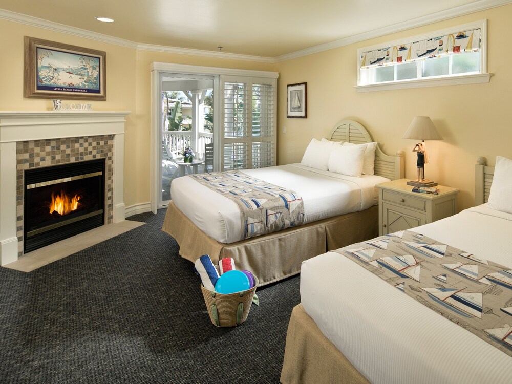 Avila Lighthouse Suites - photo 10
