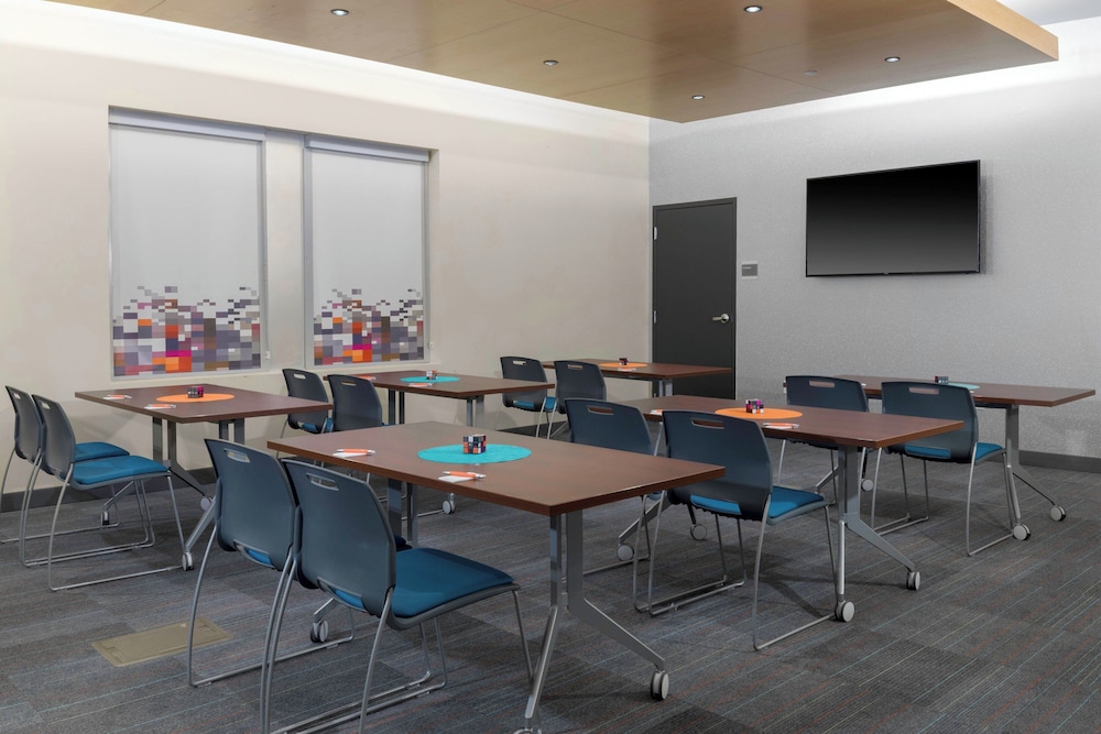 Aloft Gainesville University Area - photo 24