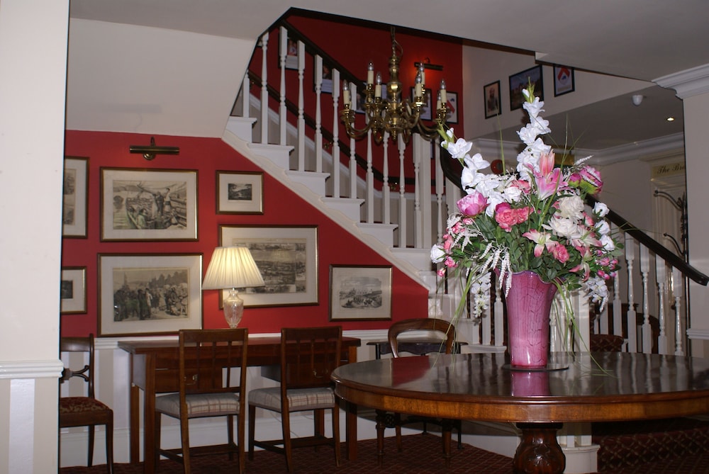 Haley’s Hotel — Leeds — photo 2