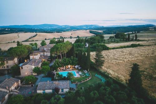 Borgo Santinovo — hotel in Colle Di Val D'elsa
