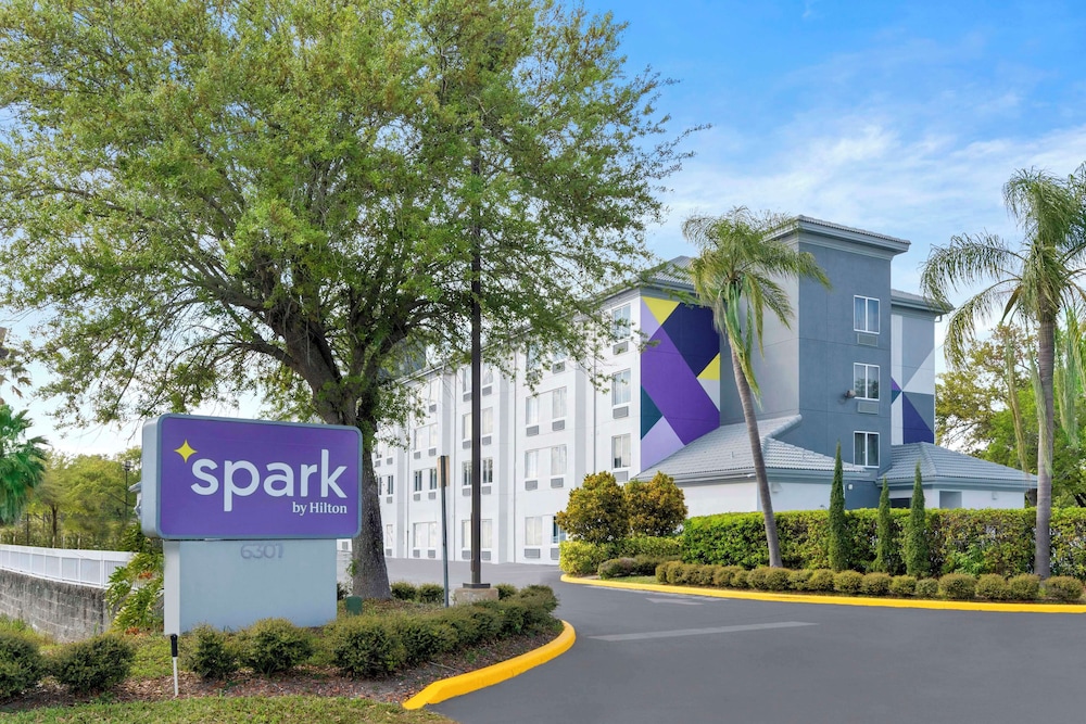 Spark by Hilton Orlando near SeaWorld - photo 37