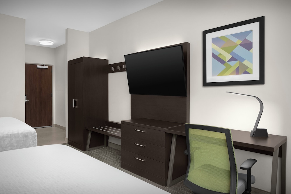 Holiday Inn Express & Suites Birmingham Homewood by IHG - photo 6
