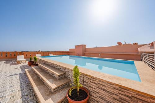 Piscine chauffée Sauna Hammam Appart Coeur de Gueliz — 4-Star Luxury Hotel in Marrakesh, Morocco