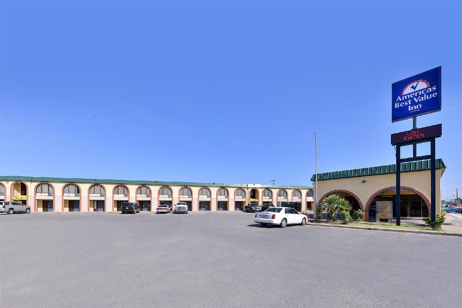 Studio 6 San Angelo TX - photo 2