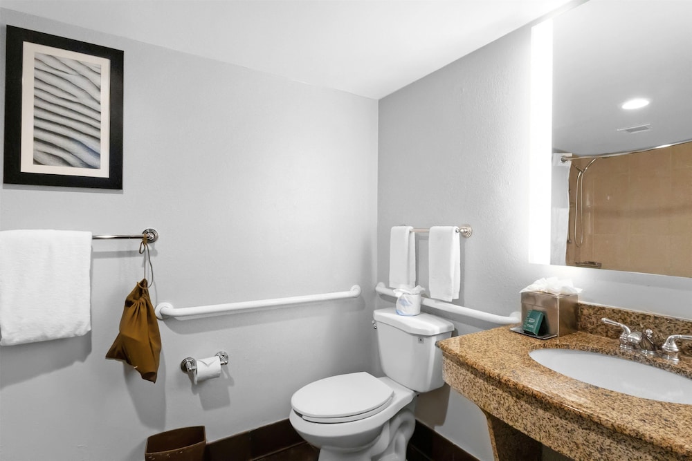 DoubleTree by Hilton Palm Beach Gardens - photo 18