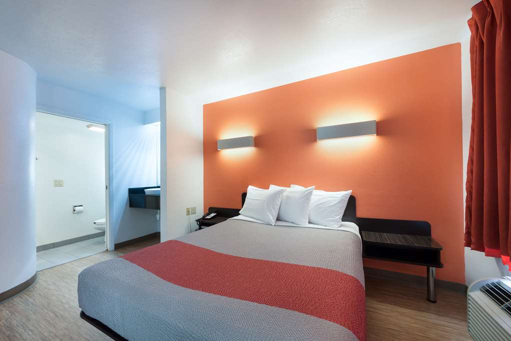 Motel 6 Dallas TX Northeast - photo 16