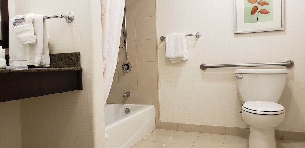 Hilton Garden Inn San Bernardino - photo 34