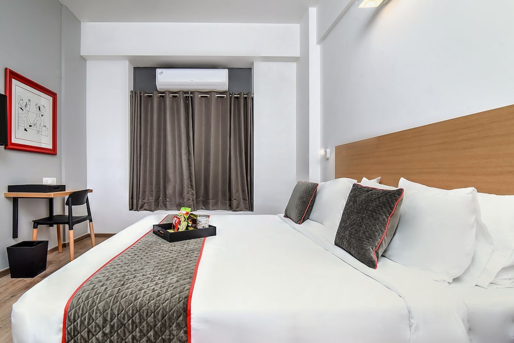 OYO Townhouse 044 Sector 14 Gurugram