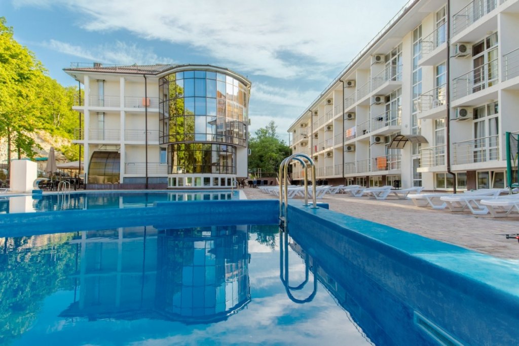 Kurortny Hotel Atelika Grand Oazis 3 in Dzhubga, Russia