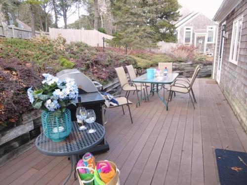 180 Hardings Beach Road Chatham Cape Cod The Cape Escape — Chatham