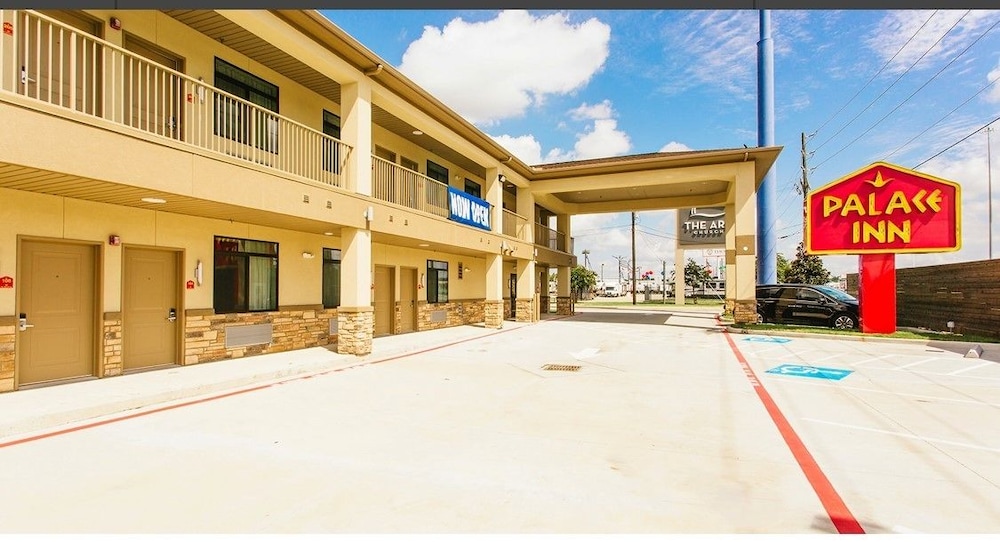 Palace Inn Conroe - photo 37