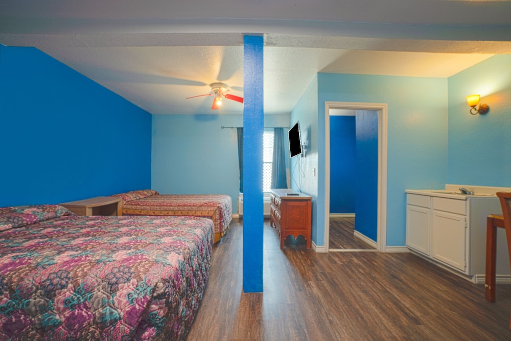 Plaza Motel Corpus Christi By Oyo - photo 38