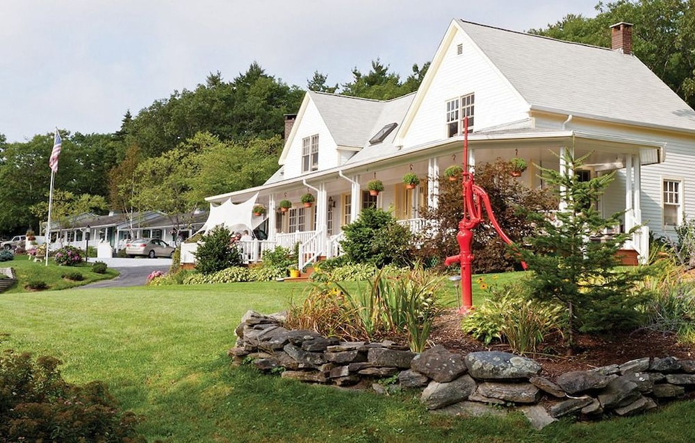 Mount Battie Inn — hotel in Lincolnville