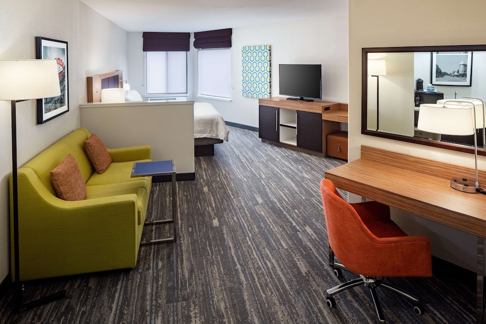 Hampton Inn & Suites Parker - photo 6
