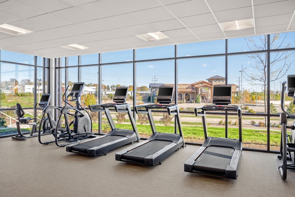 Springhill Suites By Marriott Menomonee Falls - photo 16