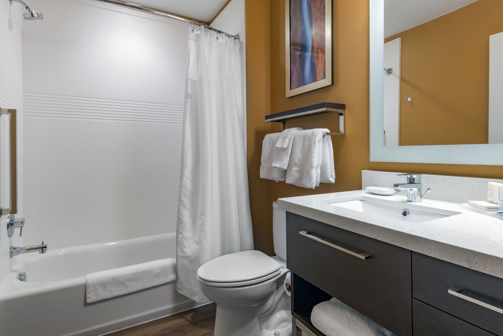 TownePlace Suites by Marriott Gallup - photo 19