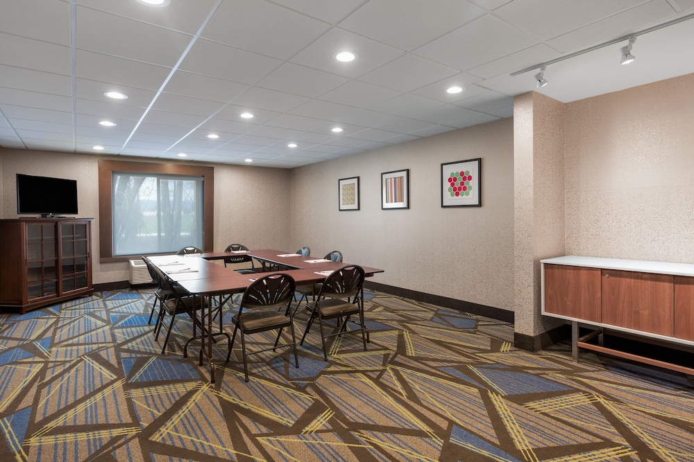 Holiday Inn Express Ellensburg by IHG - photo 46