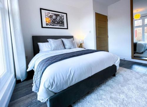 Juliet Beautiful 1 bedroom central modern space. — 4-Star Luxury Hotel in Darlington, United Kingdom