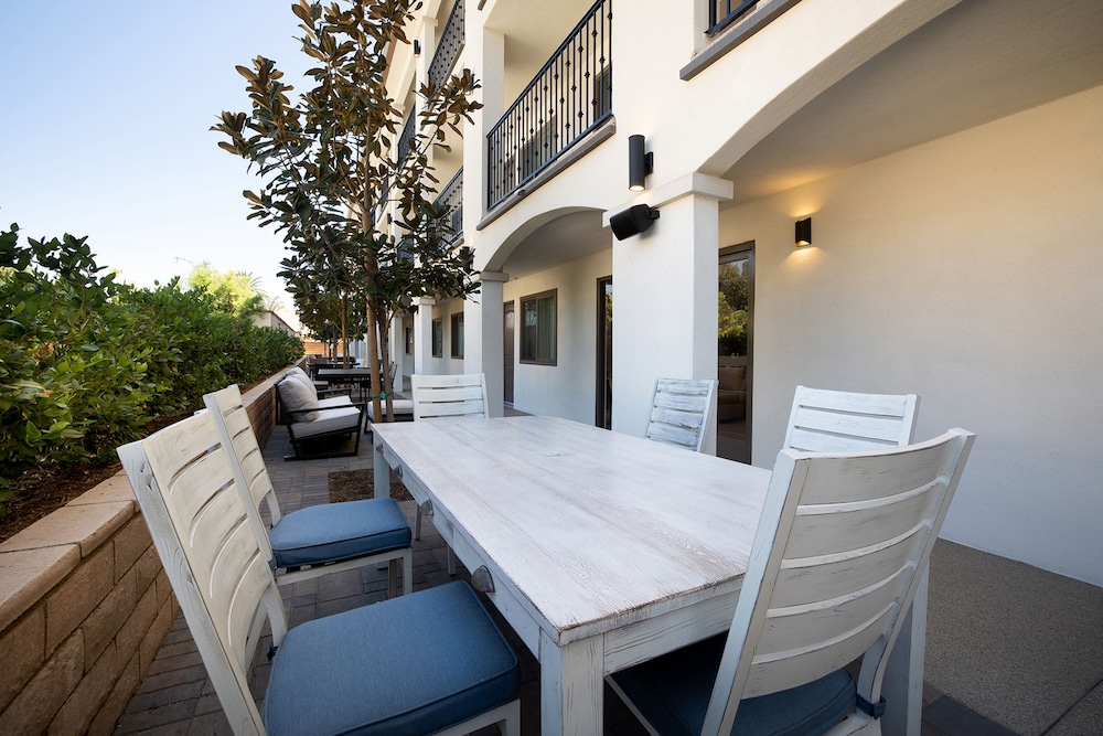 Hotel Huntington - photo 35
