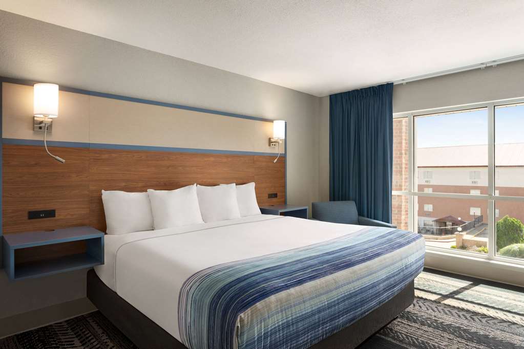 AmericInn by Wyndham Branson & Conference Center - photo 43