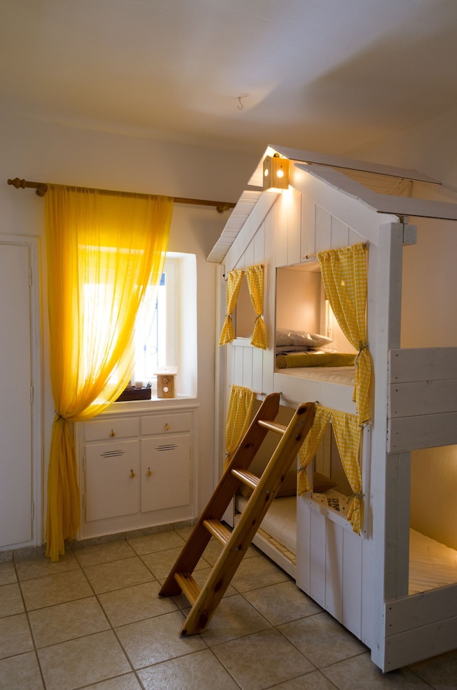Marini Traditional Cottages — Aegina — photo 3
