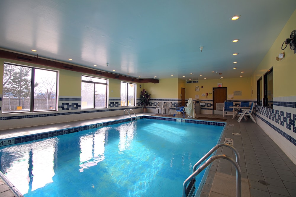 Geneva Motel Inn - photo 32
