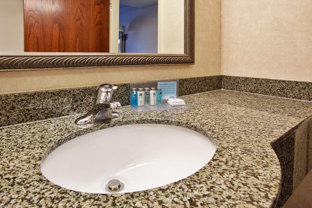 Hampton Inn & Suites Oxford Anniston - photo 29