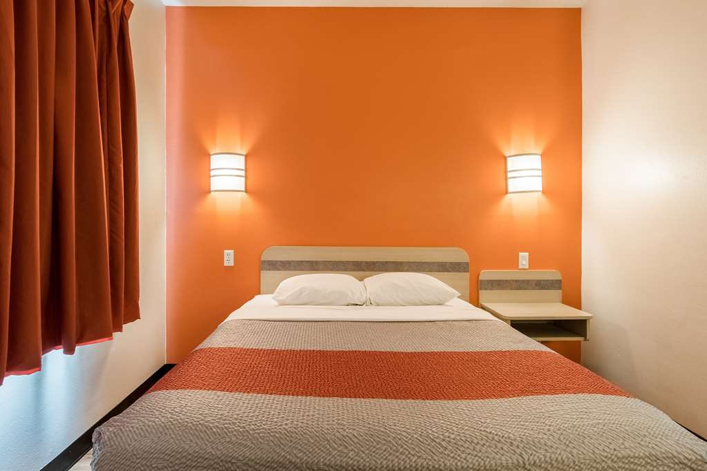 Motel 6 Newport TN - photo 16