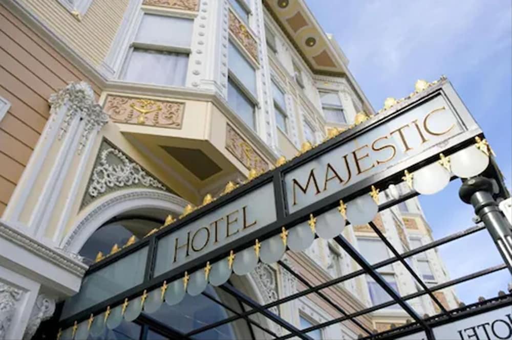 Hotel Majestic - photo 38