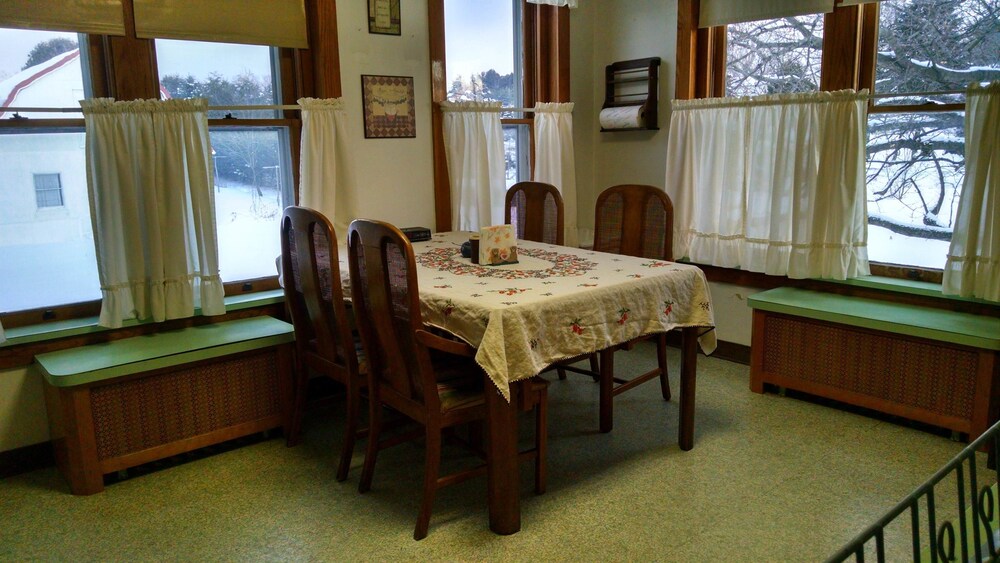 Fish & Loaves B&B - photo 38