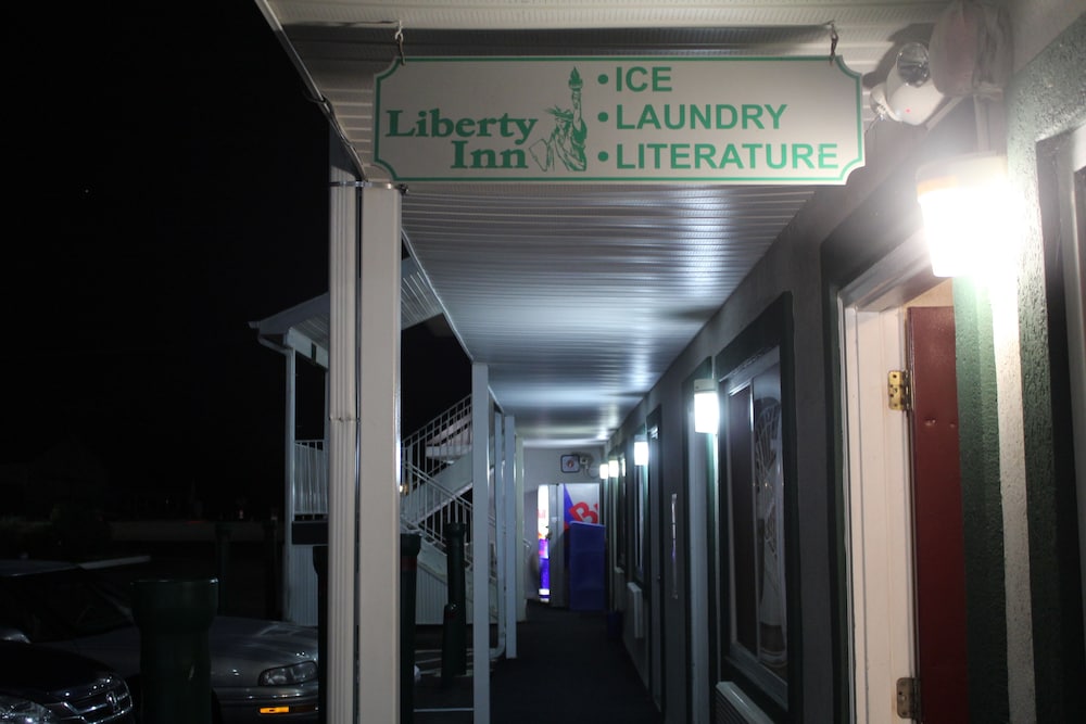 Liberty Inn Atlantic City - photo 60