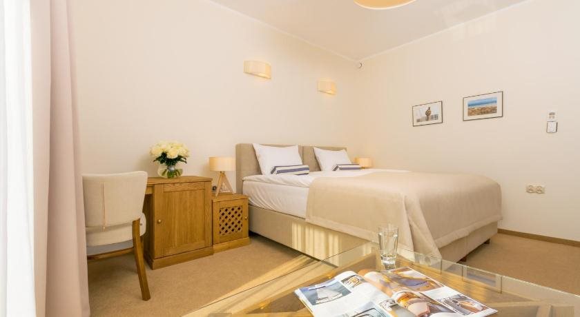 Hotel Szlak Bursztynowy — hotel in Slawno