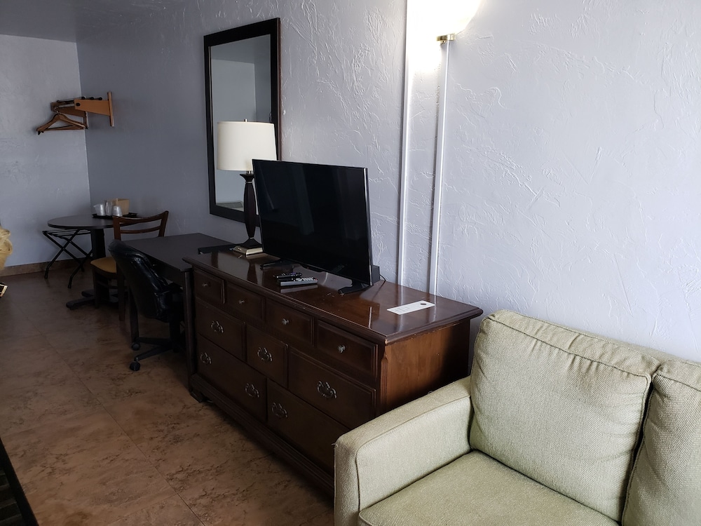Topaz Motel - photo 10