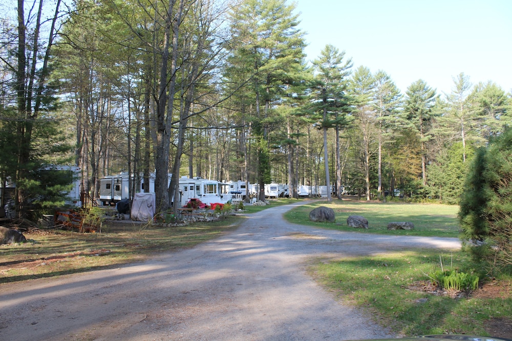 Alpine Lake RV Resort - photo 20