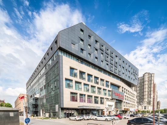 P & E Hotel - last minute hotel in Wuxi