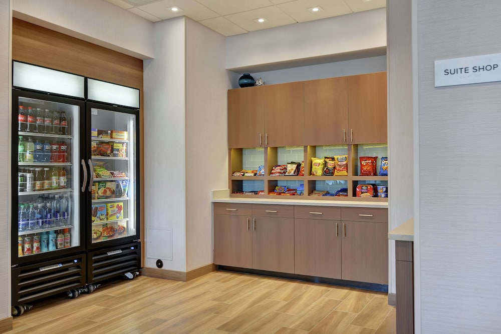 Hampton Inn Chula Vista Eastlake - photo 28