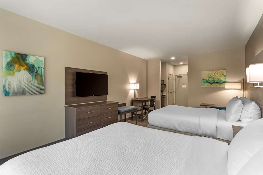 Best Western Plus Executive Residency Antioch Inn - photo 18