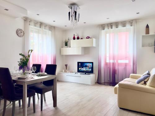 Pigneto sun & relax 4 Metro stops to Colesseum — 4-Star Luxury Hotel in Rome, Italy
