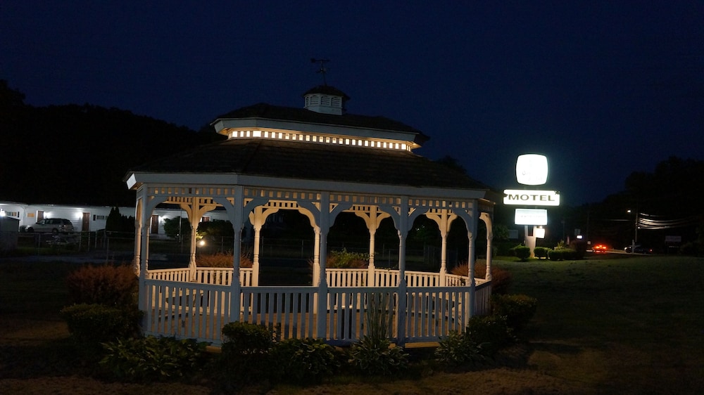 Oakdell Motel - photo 30
