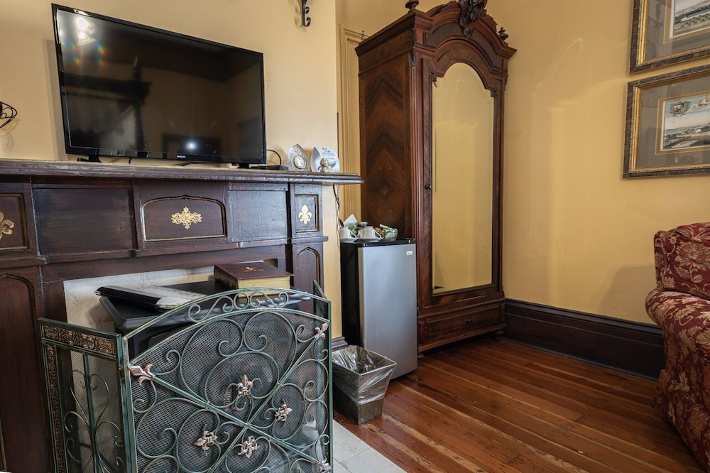 Adams League Historic Inn - photo 16