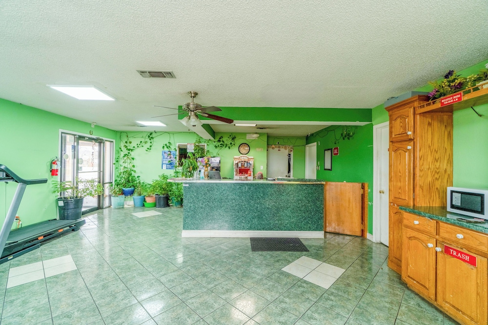 Executive Inn Mineral Wells - photo 15