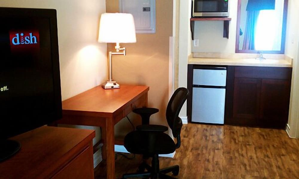 FieldHouse Inn - featured photo