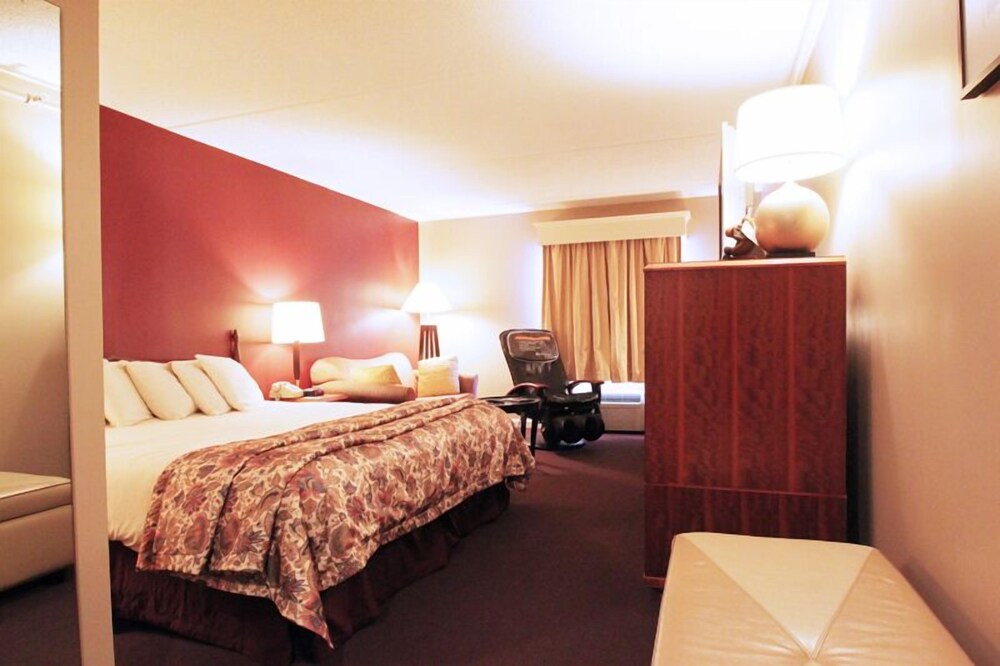 Fireside Inn & Suites West Lebanon - photo 7